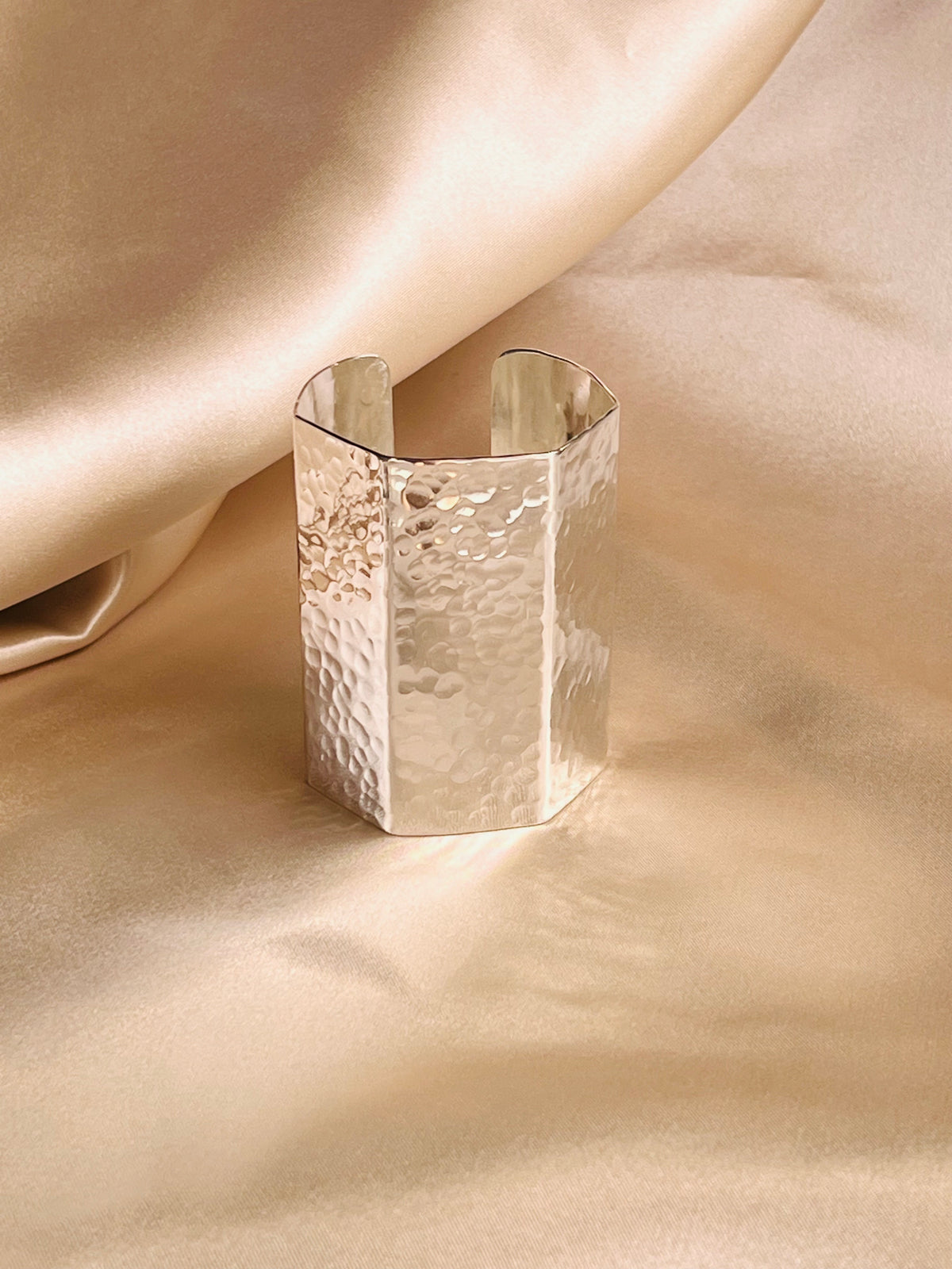 Bracciale 7 CM  PENTAGONALE  MARTELLATO